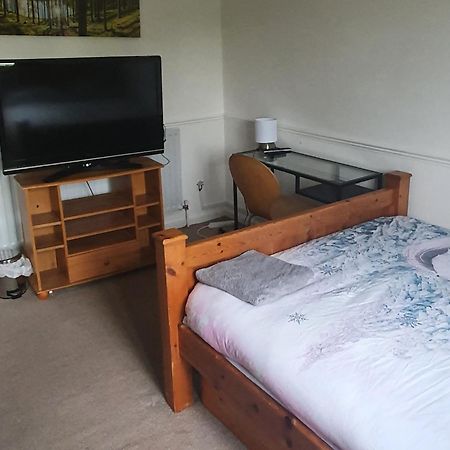 Spacious And Serene Stay Near Milton Keynes Centre Willen Cameră foto